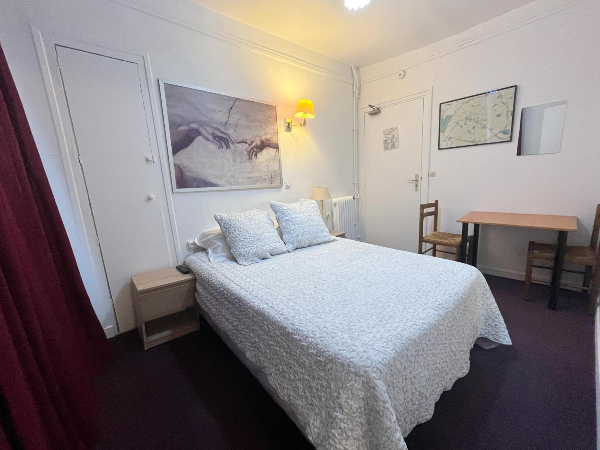 Ideal Hotel Paris Exterior photo